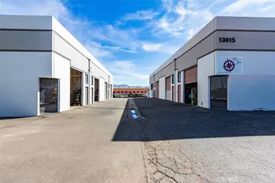 13641 John Glenn #C, Apple Valley, CA 92308 - Photo 23