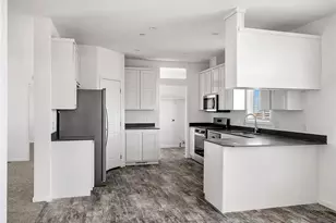 1961 Seville Pl, Pinon Hills, CA 92372 - Photo 7