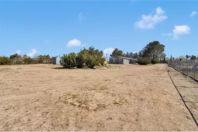 11788 Oasis, Pinon Hills, CA 92372 - Photo 35