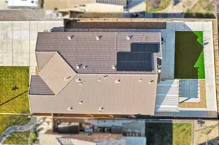 13720 Adams St, Oak Hills, CA 92344 - Photo 47