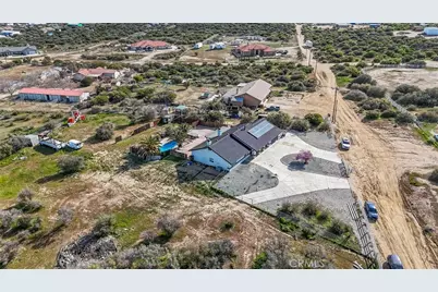 7426 Cedar Street, Phelan, CA 92371 - Photo 27