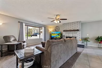 13115 Rolling Ridge, Victorville, CA 92395 - Photo 11