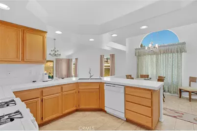 14819 Grasshopper Court, Victorville, CA 92394 - Photo 21