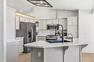 18965 Shetland Rd, Apple Valley, CA 92308 - Photo 9