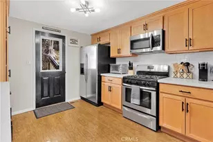 42792 Conifer Dr, Big Bear Lake, CA 92315 - Photo 15
