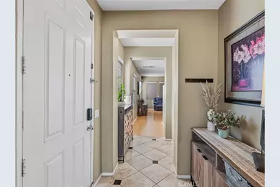 15126 Bluffside Lane, Victorville, CA 92394 - Photo 5