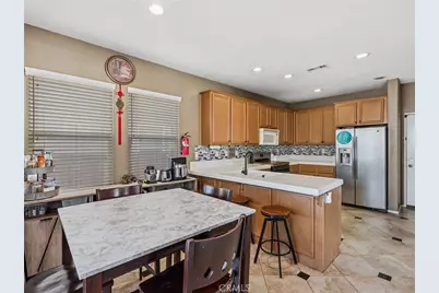 15126 Bluffside Lane, Victorville, CA 92394 - Photo 13