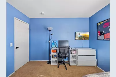 15126 Bluffside Lane, Victorville, CA 92394 - Photo 27