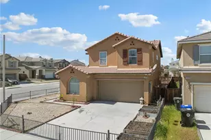 15126 Bluffside Ln, Victorville, CA 92394 - Photo 3