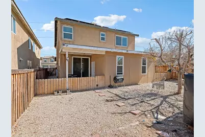 15126 Bluffside Lane, Victorville, CA 92394 - Photo 39