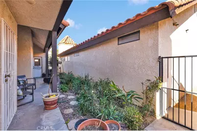 19249 Palm, Apple Valley, CA 92308 - Photo 31