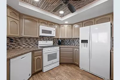 16986 Ocotilla, Apple Valley, CA 92307 - Photo 13