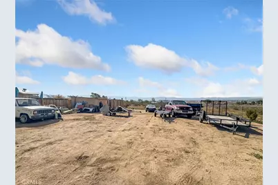 16986 Ocotilla, Apple Valley, CA 92307 - Photo 39