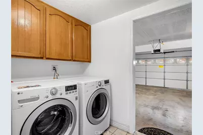 27921 Evergreen, Helendale, CA 92342 - Photo 23