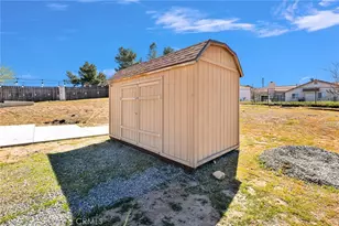 18125 Catalpa, Hesperia, CA 92345 - Photo 29