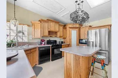 9226 Central, Apple Valley, CA 92308 - Photo 33