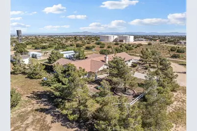 8840 Smoke Tree Road, Phelan, CA 92371 - Photo 41