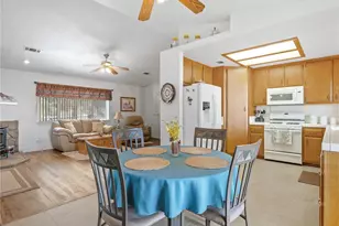 8840 Smoke Tree Rd, Phelan, CA 92371 - Photo 13