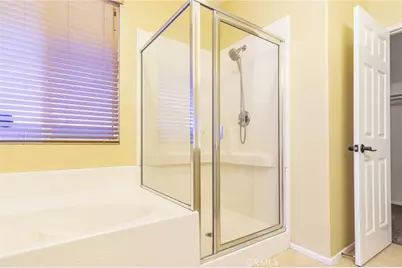 11554 Maywood, Victorville, CA 92392 - Photo 31