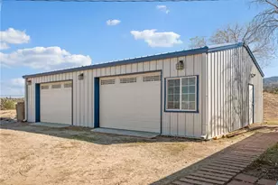 599 Smoke Tree Rd, Pinon Hills, CA 92372 - Photo 23