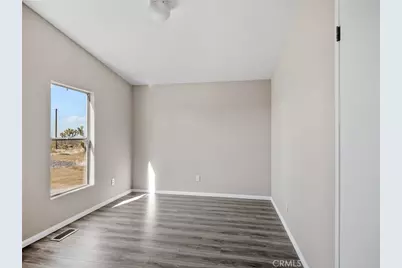 3168 McMillan, Phelan, CA 92371 - Photo 15