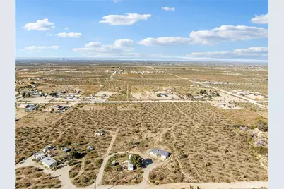 3168 McMillan, Phelan, CA 92371 - Photo 25