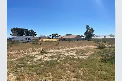 14998 Avon Court, Victorville, CA 92394 - Photo 17