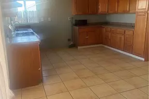 10606 Arlington, Adelanto, CA 92301 - Photo 9