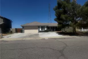 10606 Arlington, Adelanto, CA 92301 - Photo 3