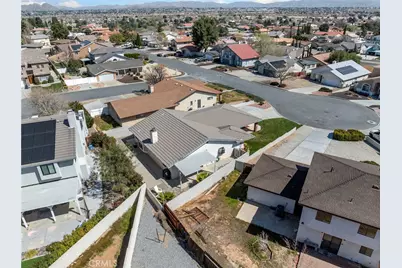 12790 Amberwood Lane, Victorville, CA 92395 - Photo 5
