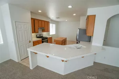 11625 Danielle, Adelanto, CA 92301 - Photo 5