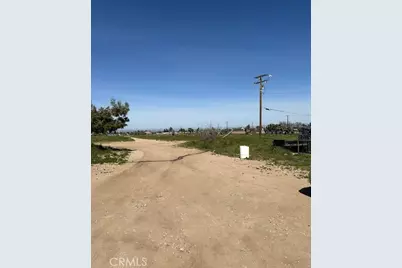 6677 Snow Line, Phelan, CA 92371 - Photo 17