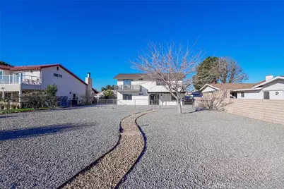 13395 Driftwood Drive, Victorville, CA 92395 - Photo 33
