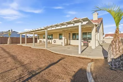 11090 Dandelion Ln, Apple Valley, CA 92308 - Photo 27