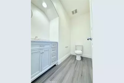 16977 Red Tail, Fontana, CA 92336 - Photo 9