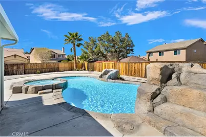 13970 Doria, Victorville, CA 92394 - Photo 3