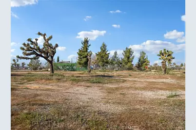 2826 Marco, Phelan, CA 92371 - Photo 29