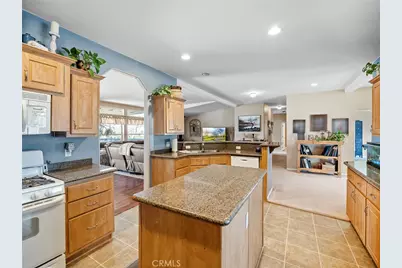 2826 Marco, Phelan, CA 92371 - Photo 11