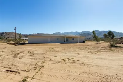15168 Barbara, Apple Valley, CA 92307 - Photo 37