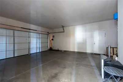 13816 Grant, Oak Hills, CA 92344 - Photo 31