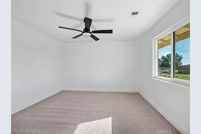 16548 Quinnault, Apple Valley, CA 92307 - Photo 17