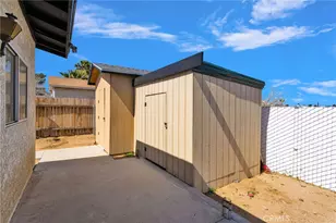 18492 Hinton St, Hesperia, CA 92345 - Photo 39