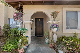 12635 Franklin Ct, Chino, CA 91710 - Photo 7