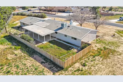 14450 Jicarilla, Apple Valley, CA 92307 - Photo 51