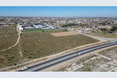 22153 Hesperia Road, Hesperia, CA 92345 - Photo 3