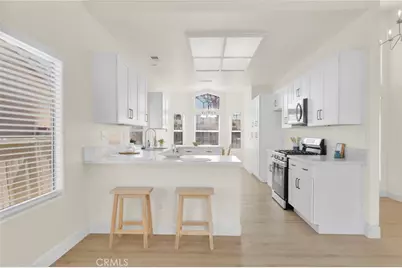 14392 Del Amo Drive, Victorville, CA 92392 - Photo 11