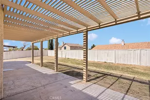 14392 Del Amo Dr, Victorville, CA 92392 - Photo 39