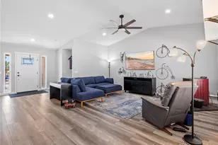 24162 Shoshone Rd, Apple Valley, CA 92307 - Photo 5
