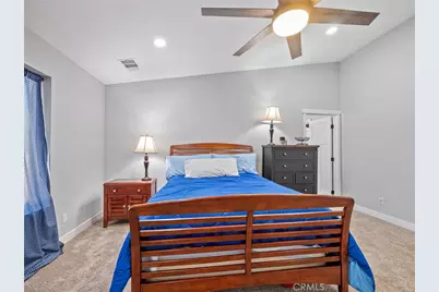 24162 Shoshone Road, Apple Valley, CA 92307 - Photo 17