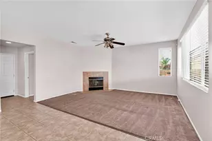 13721 Dove Ct, Victorville, CA 92394 - Photo 11